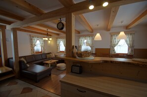 Interior - Chalet Pr'Dobravc, huge garden, Triglav national park & Bohinj Lake (Bohinj)