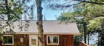 Wolfe Lake Cottage - Nipissing, Ontario, Kanada