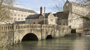 Exterior - The Leat at Wynyard Mill - Malmesbury, Cotswolds (Malmesbury)