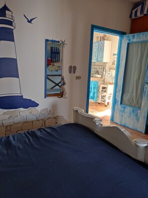 1 chambre, fer et planche à repasser, accès au Wi-Fi (inclus)