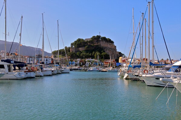 Marina - Good apartment ideal for families very close to the sandy beach (Denia)