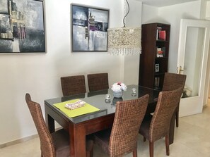 Dining - 3. PM 53D , Parque Marbella 53D Central Near Beach (Marbella)