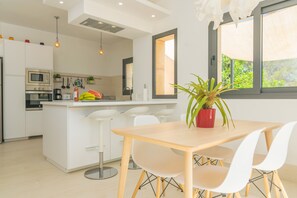 Dining - VILLA PINS - Villa with private pool in Portocolom. Free WiFi (Portocolom)