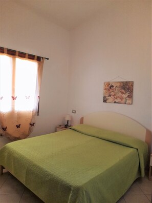 2 bedrooms