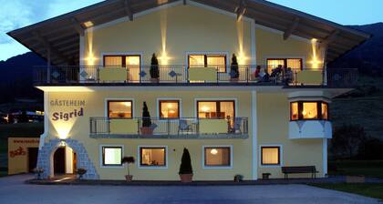 Ferienwohnung A - GĂ€steheim Sigrid