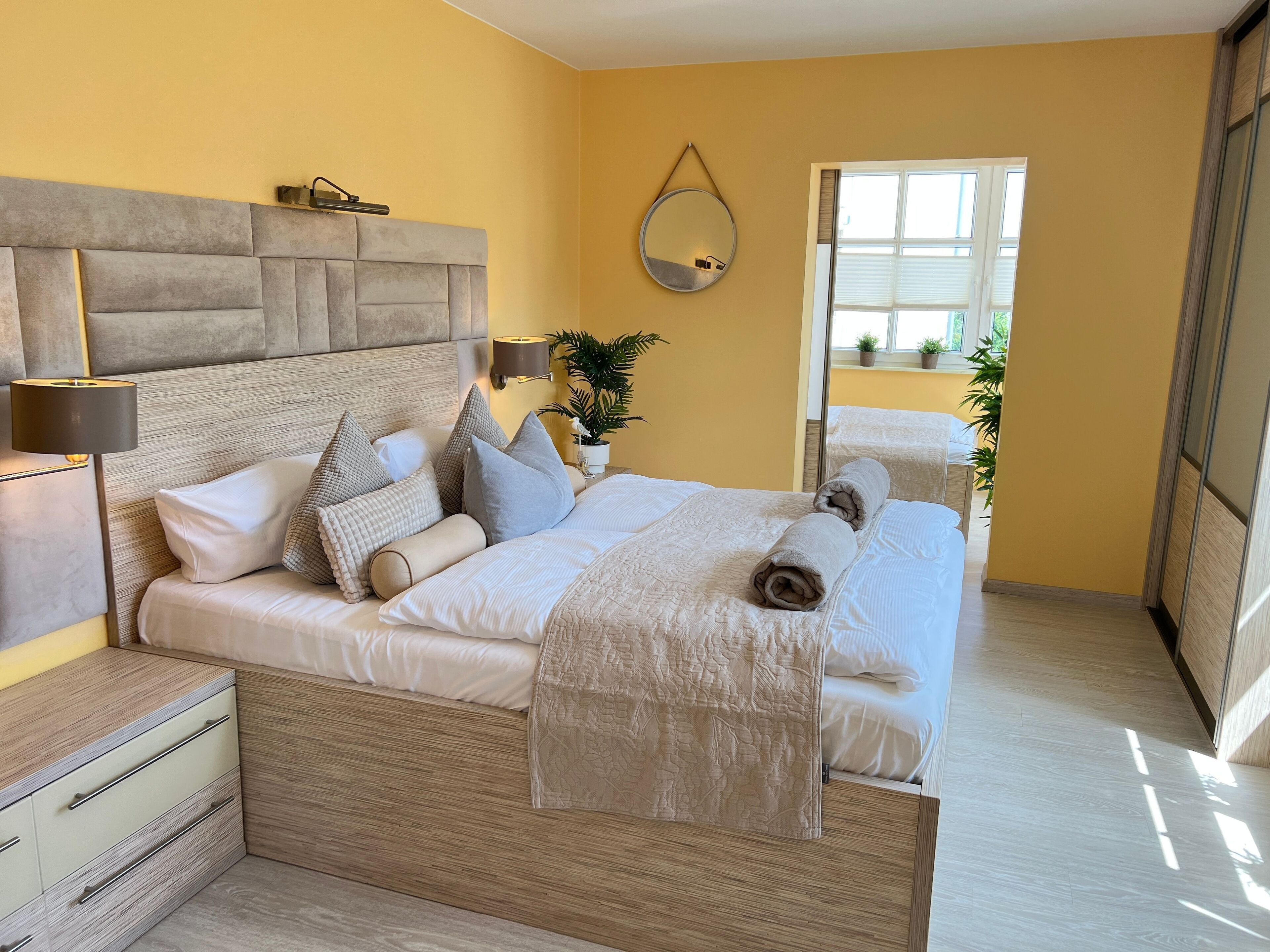 2 dormitoris, planxa i posts de planxar, un bressol de viatge i wifi 