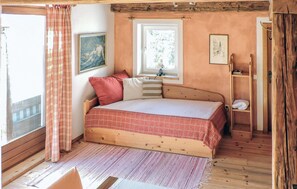 1 bedroom, bed sheets - schoenes Ferienhaus-Grossklein (Grossklein)
