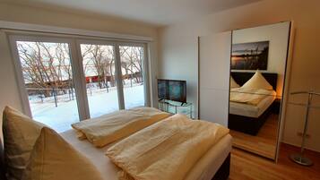 2 bedrooms, WiFi, wheelchair access