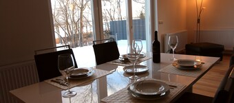 VILLA LAKE RESIDENCE - VILLA LAKE RESIDENCE