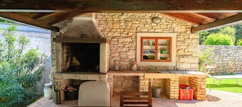 Villa with pool and terrace