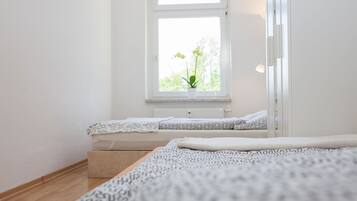 2 bedrooms, free WiFi, bed sheets