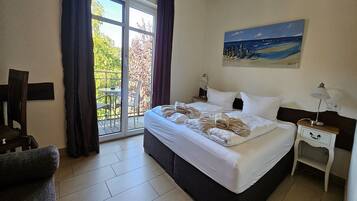 1 bedroom, in-room safe, desk, WiFi