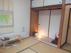 Free WiFi, bed sheets - Stay Inn KOTO (Kyoto)