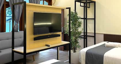 Berlian Abadi Hotel By Sinergi