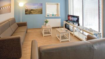 Een televisie en een dvd-speler