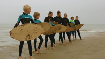 Vlak bij het strand, vissen