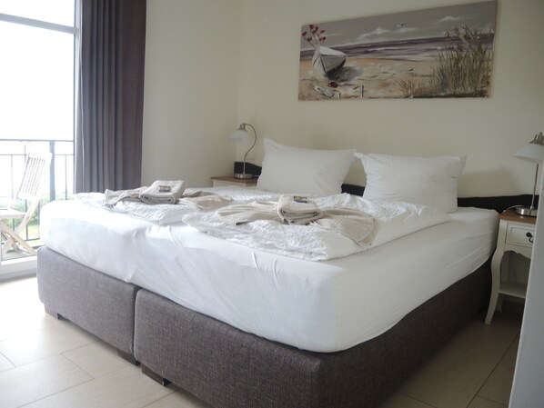 Unclassified image, 1 of 46, button