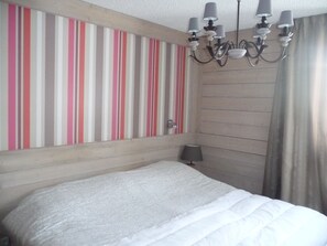 2 Schlafzimmer, Bügeleisen/Bügelbrett, kostenloses WLAN