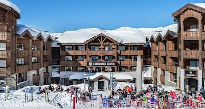 COURCHEVEL 1650, 100 metrin päässä köysiradasta, jopa 8 henkilöä.