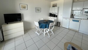 Interior - Seaside T2 apartment with parking, Arcachon (Arcachon)