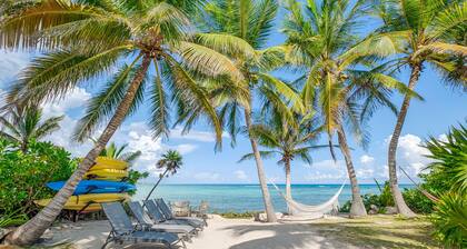 Beachfront villa perfect for a family in the gated community of South Akumal.