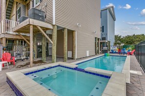 Outdoor pool, a heated pool - GORGEOUS HOME+Large Groups+SLEEPS 48+PRIVATE POOL+NEXT TO BEACH+ BEST AMENITIES (North Myrtle Beach)