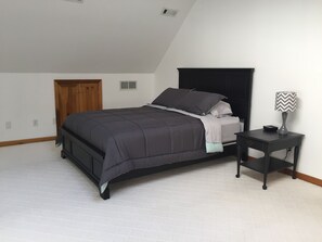7 bedrooms, iron/ironing board, travel cot, WiFi