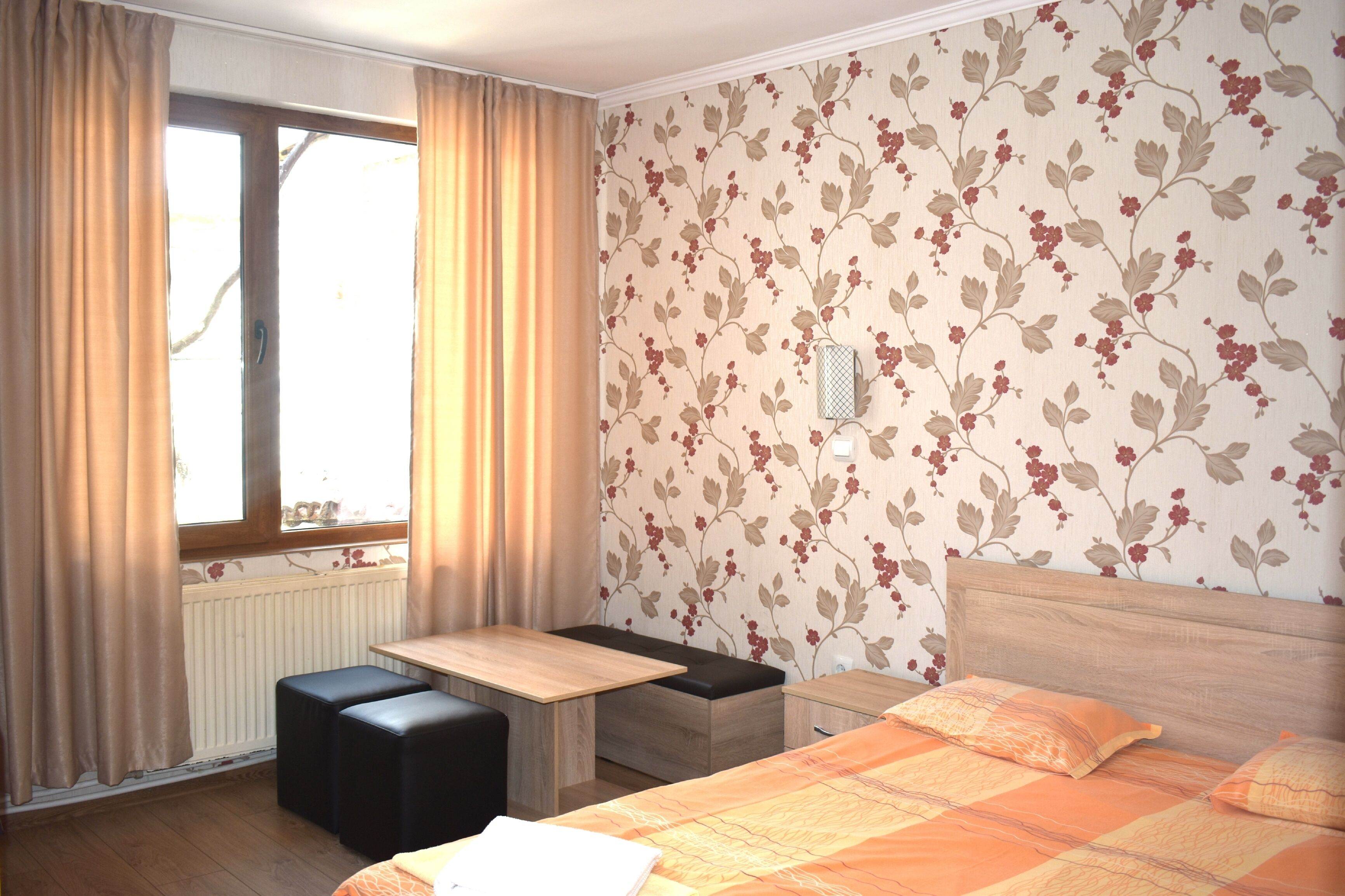 economy double room | desk, iron/ironing board, free cots/infant beds, free wifi