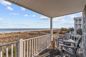 Property grounds - Luxury Condo- Contemporary Oceanfront-Complete Remodel  Keyless Checkin-RR Host (Carolina Beach)