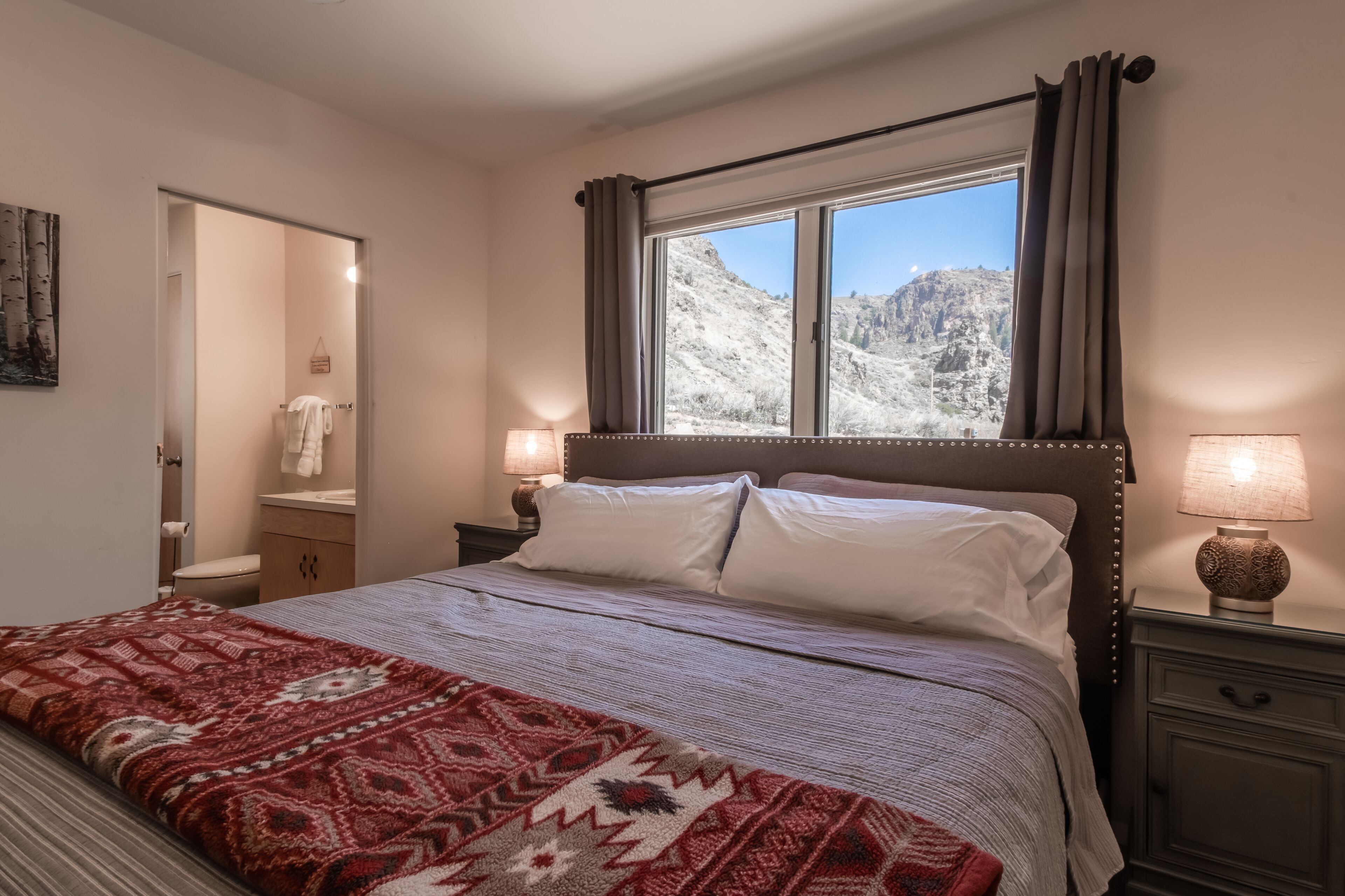 3 bedrooms, free WiFi, bed sheets