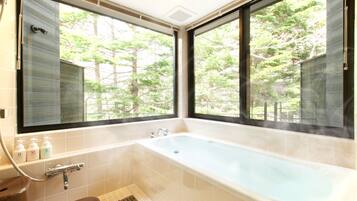 Western Style Forrest Twin, Annex | Bathroom | Free toiletries, hair dryer, slippers, bidet