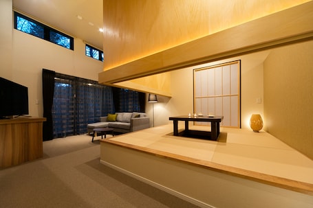 Japanese-Western Style Terrace Suite | Blackout drapes, iron/ironing board, free WiFi, bed sheets. Karuizawa Hotel Longing House