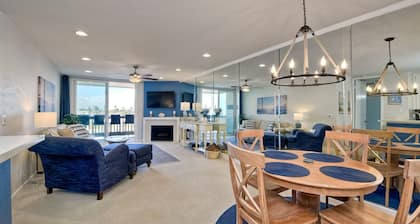 Steps from the Beach with Amazing Ocean View