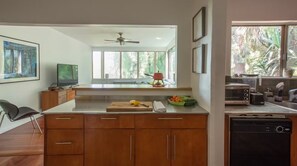 Fridge, microwave, oven, stovetop - Silver Lake Mid-century Nestled in the Treetops (Los Angeles)