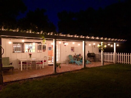 Charming Santa Ynez farmhouse