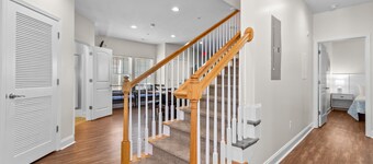 手ごろな価格の大規模な新しい別荘ホームビリヤード/プライベートプール/スパ眠る36人 