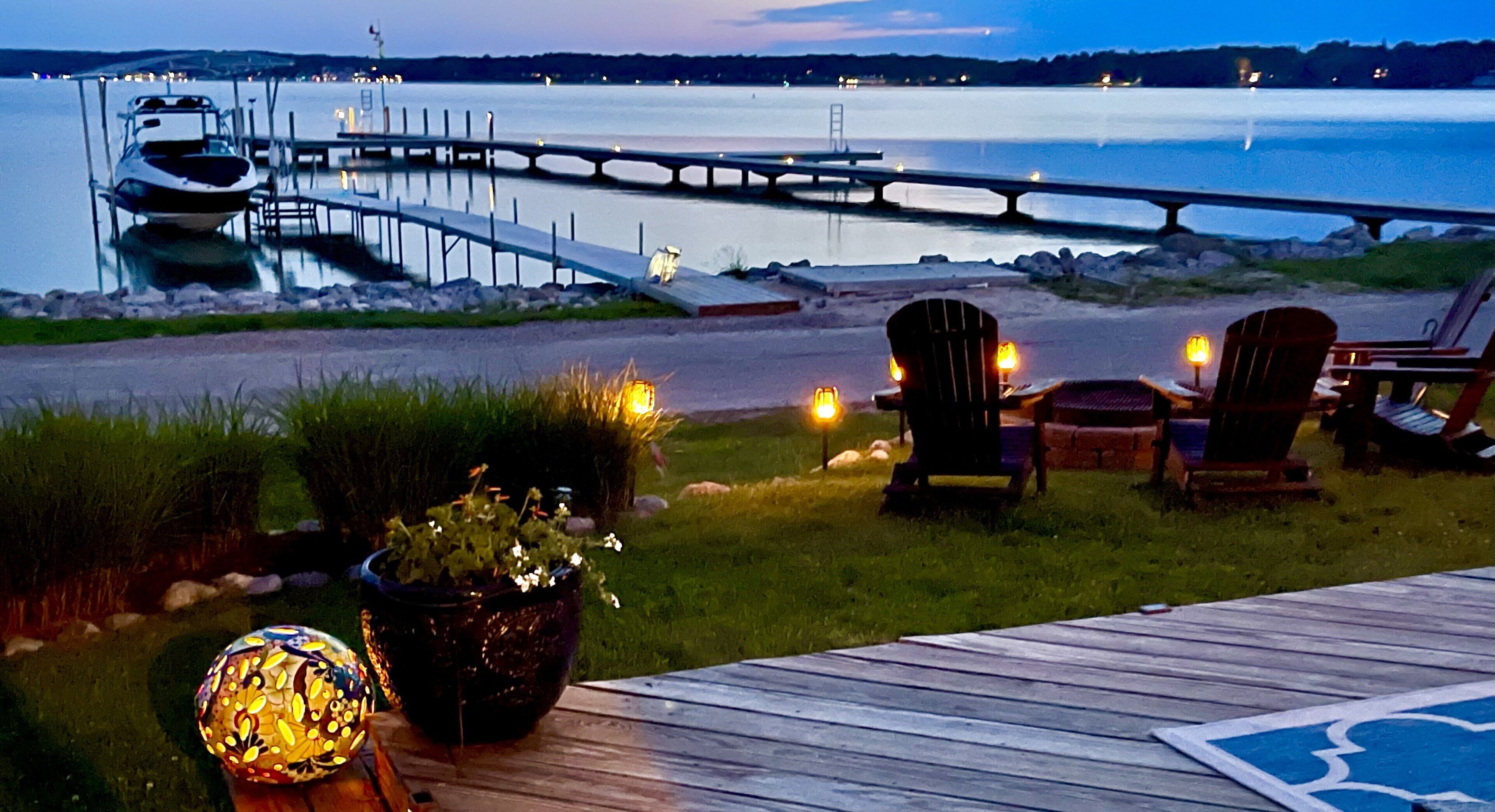 المنطقة المحيطة بالمنشأة