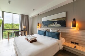 1 bedroom, minibar, in-room safe, desk