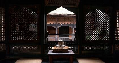 Peacock Guesthouse 2