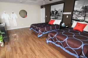 1 habitación, tabla de planchar con plancha, internet y ropa de cama 