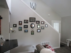 Interior - Great Mid-to-Downtown Location only 30 minuets to Glacier National Park! (Kalispell)