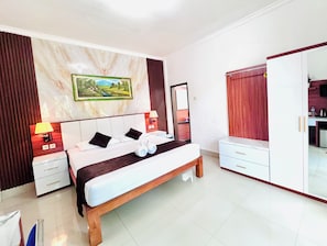 Phòng đôi Superior, quang cảnh vườn | Bộ đồ giường cao cấp, minibar, bàn, phòng cách âm 