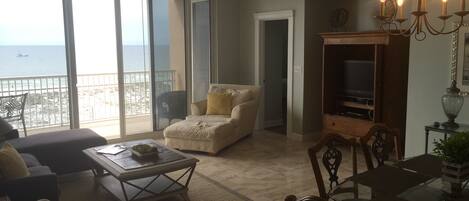 Smart TV, DVD player