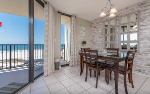 Dining - "BEACHFRONT" 4th Floor Condo ~ Phoenix East ~ Balcony ~ ORANGE BEACH OCEANFRONT (Orange Beach)