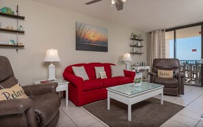 TV connectée, lecteur de DVD, chaîne hi-fi