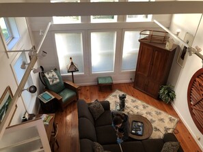 Televisión y reproductor de DVD 