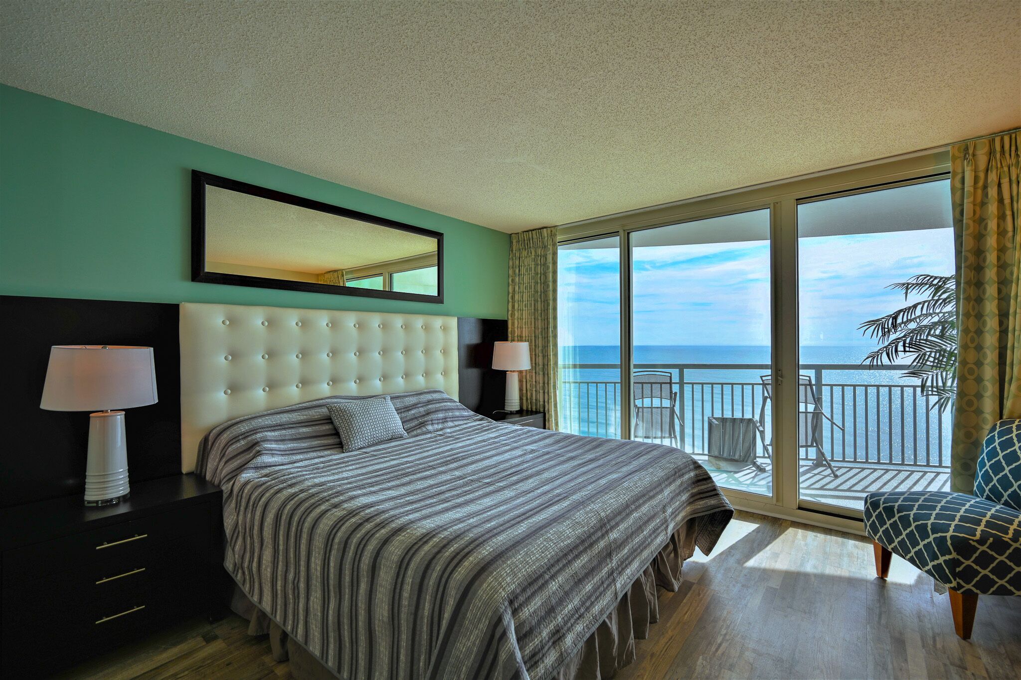 New SS Appliances/Amazing Oceanfront King Suite Central Myrtle Beach,Modern Deco