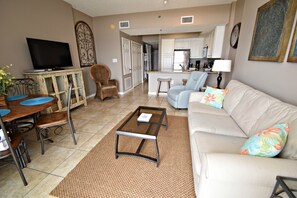 TV, DVD player - 🏖️ Wild and free just like the sea🌊 (Orange Beach)