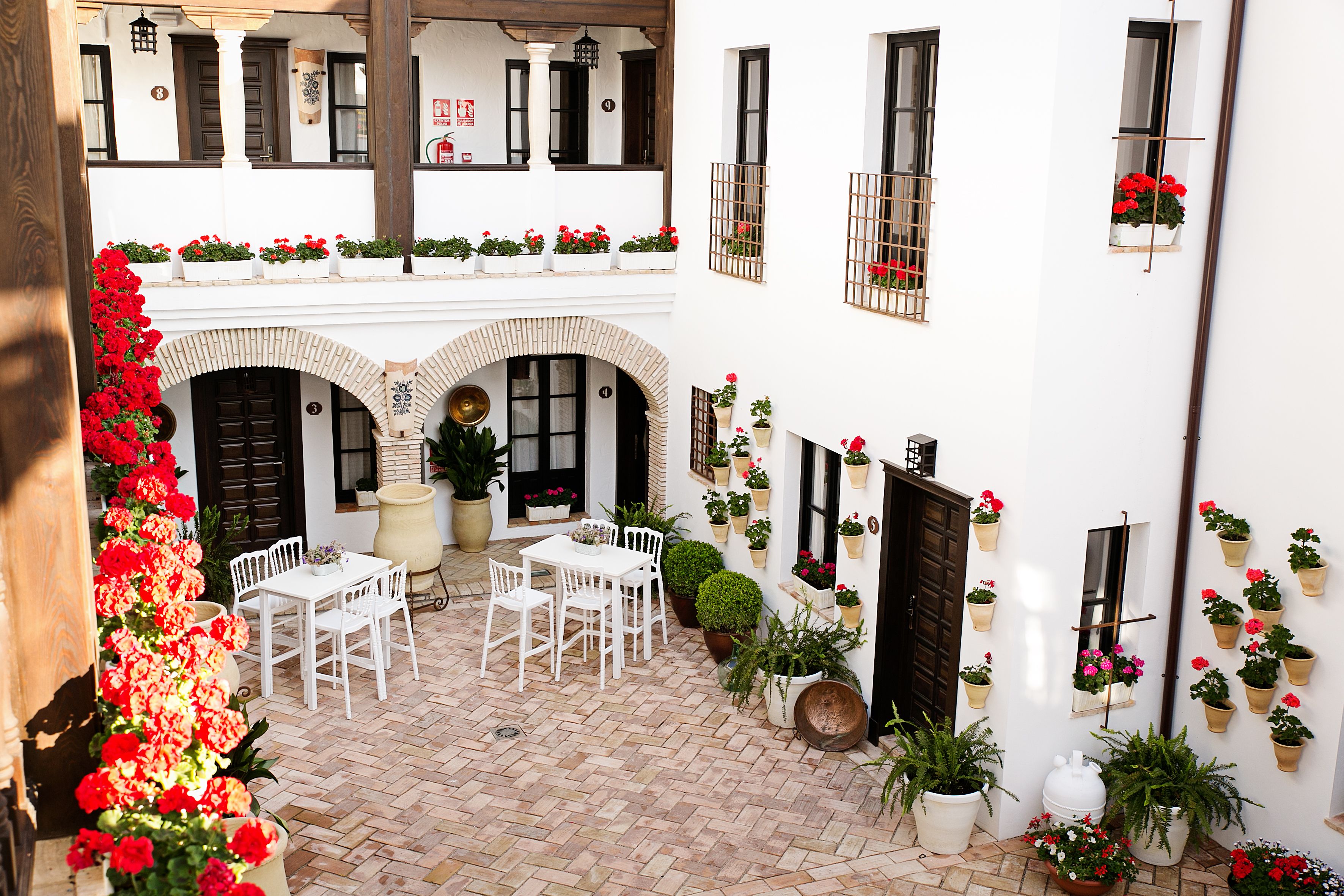 50-inch flat-screen TV with cable channels, Smart TV