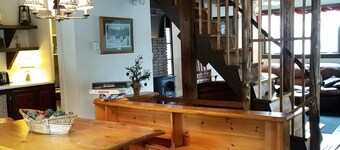 Adirondack Rustic 2 Story- 10 ACRES-SKI, SKI, SKI!